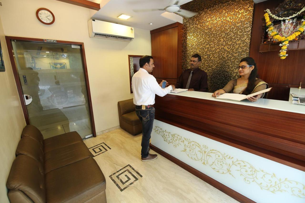 Airport Metro Hotel Mumbai Eksteriør bilde