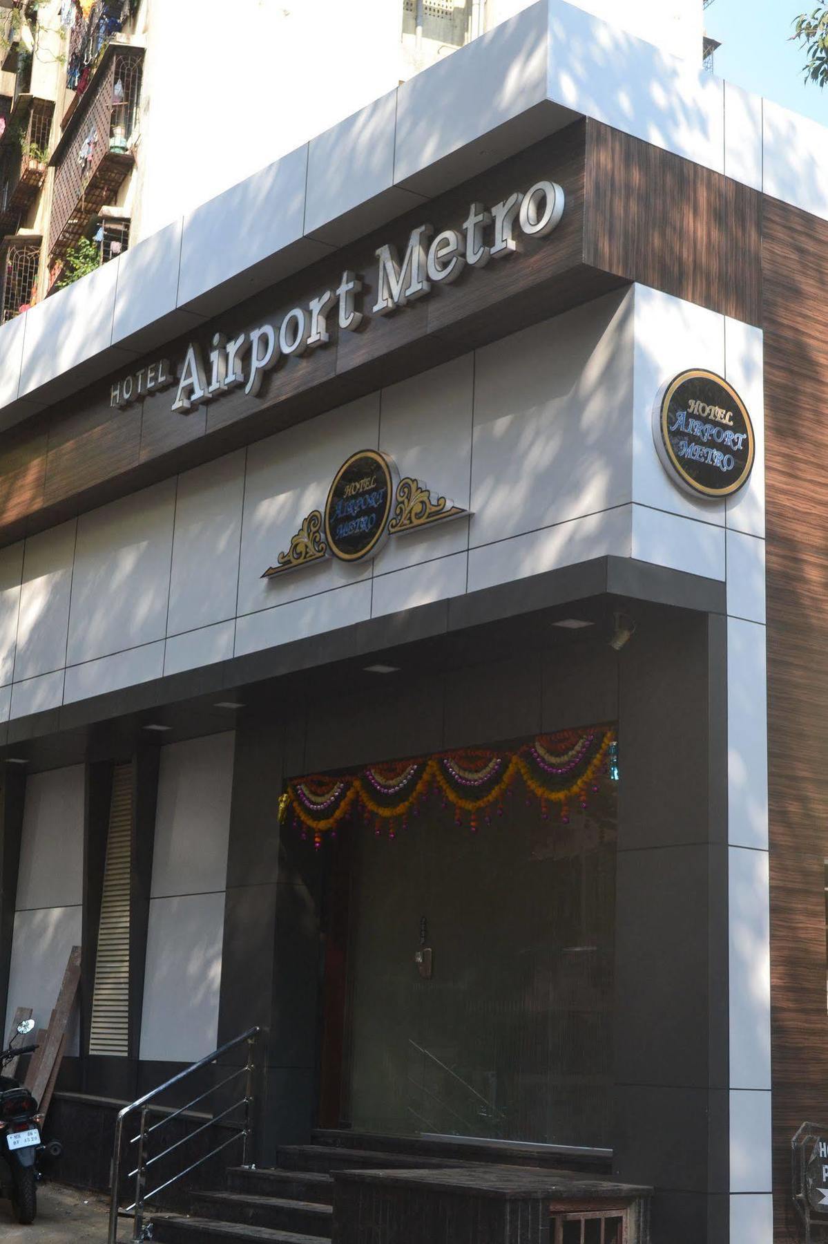 Airport Metro Hotel Mumbai Eksteriør bilde